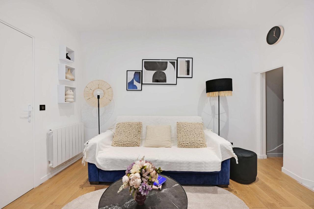 Lovely Apartment In The Heart Of The Grand Boulevards Париж Екстериор снимка